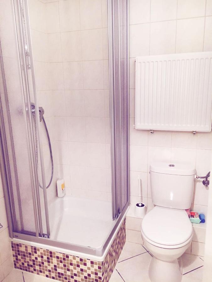 Cozy Studio Apart - King Bed - Netflix - Projector - Fast Wi-Fi Luxemburg Exterior foto